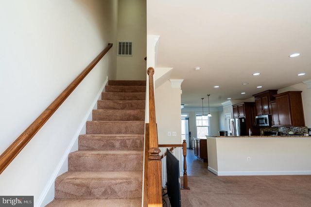 107 HOLLISTER LN, Stafford, VA 22556