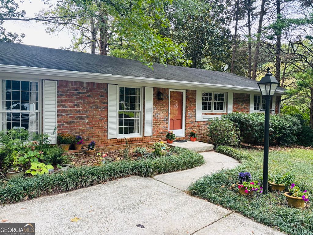 1552 Edinburgh Drive, Tucker, GA 30084 — exterior