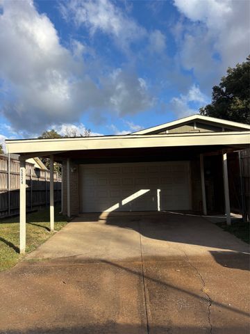 5024 Pemberton Lane, The Colony, TX 75056