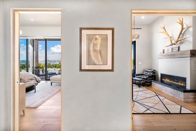 19 Camino Alazan, Santa Fe, NM 87506