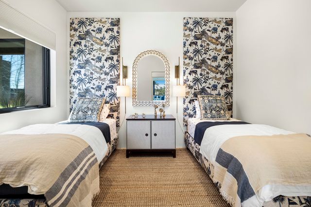 19 Camino Alazan, Santa Fe, NM 87506