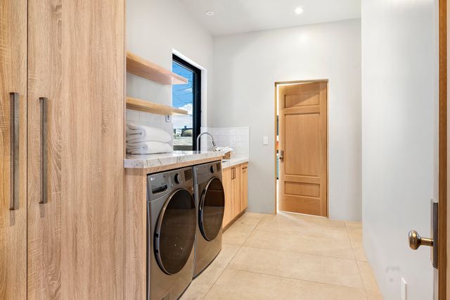 19 Camino Alazan, Santa Fe, NM 87506