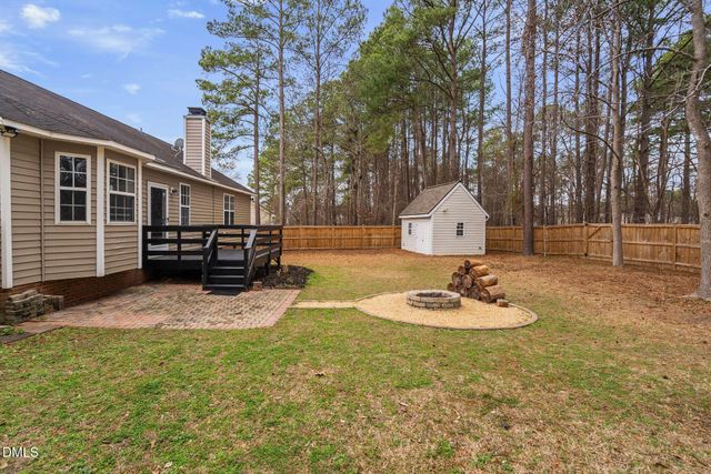 935 S Willhaven Drive, Fuquay Varina, NC 27526