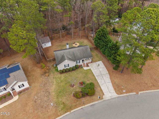 935 S Willhaven Drive, Fuquay Varina, NC 27526