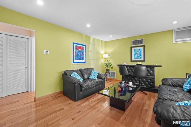 117 Park Place, Kearny, NJ 07032