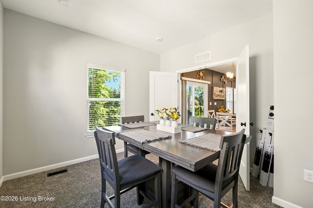 579 Williamsburg Dr, Mt Washington, KY 40047