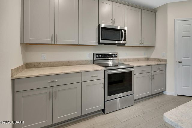 335 Sarah Nicole Way, New Smyrna Beach, FL 32168