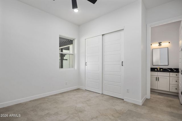 707 E OCOTILLO Road, Phoenix, AZ 85014