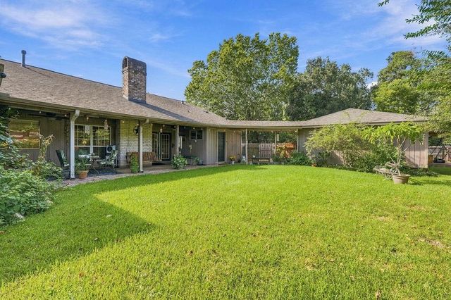 1114 Appleford Drive, Seabrook, TX 77586