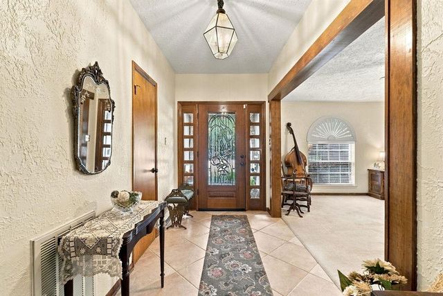 1114 Appleford Drive, Seabrook, TX 77586