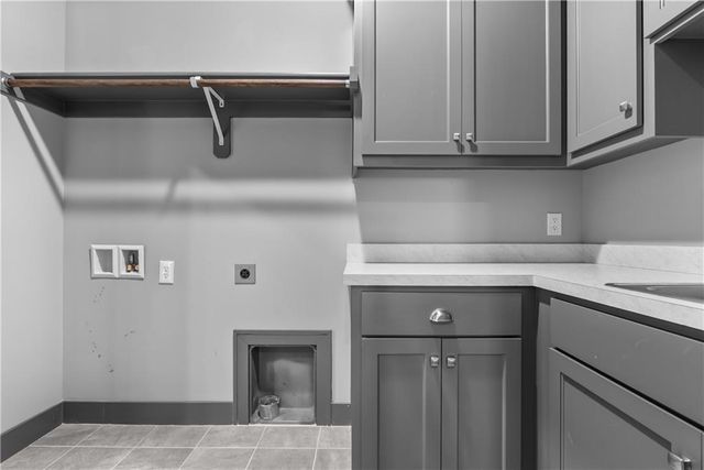 4509 NE Parks Summit Terrace, Lee's Summit, MO 64064