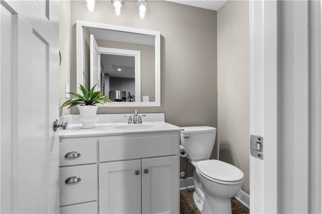 4509 NE Parks Summit Terrace, Lee's Summit, MO 64064