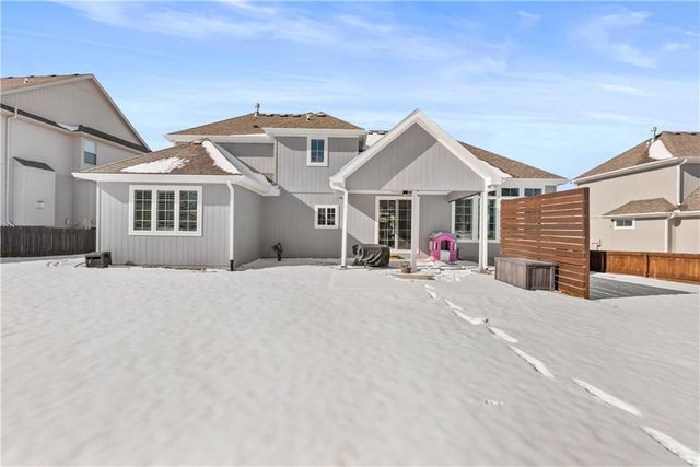 4509 NE Parks Summit Terrace, Lee's Summit, MO 64064