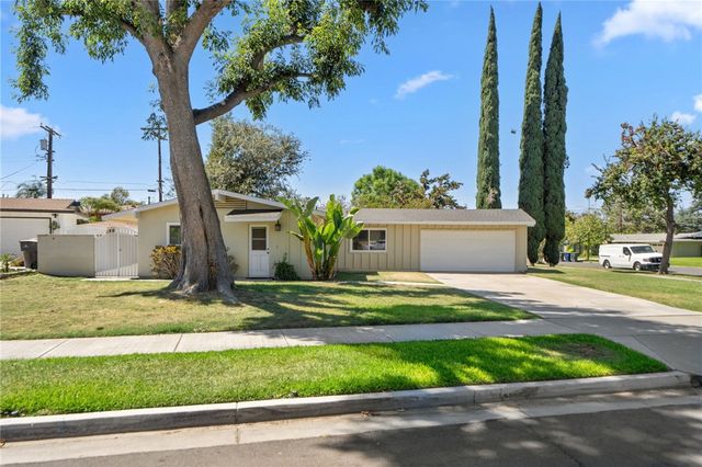 4432 BEVERLY Court, Riverside, CA 92506