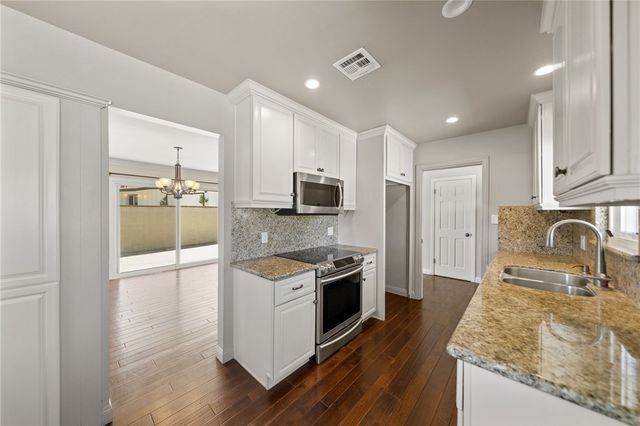 4432 BEVERLY Court, Riverside, CA 92506