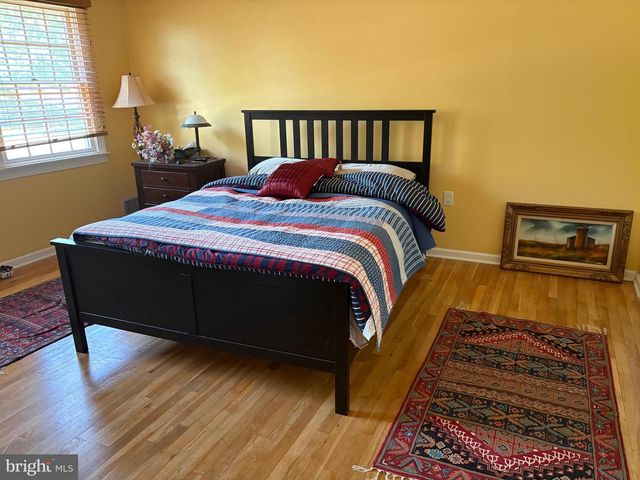 23 WILLIS DR, Ewing, NJ 08628
