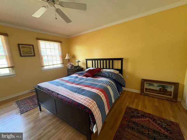 23 WILLIS DR, Ewing, NJ 08628