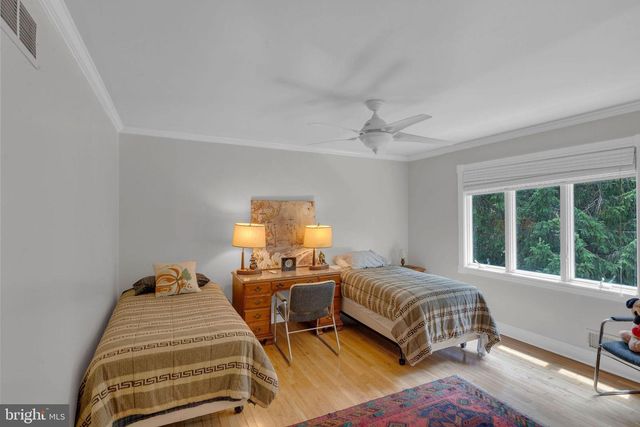 23 WILLIS DR, Ewing, NJ 08628