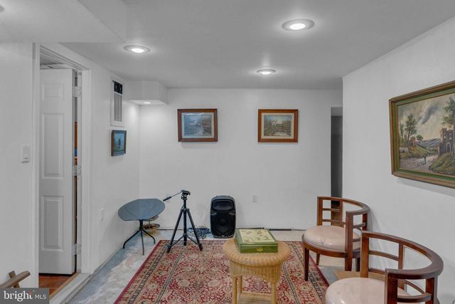 23 WILLIS DR, Ewing, NJ 08628