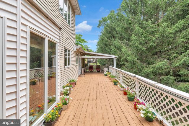 23 WILLIS DR, Ewing, NJ 08628