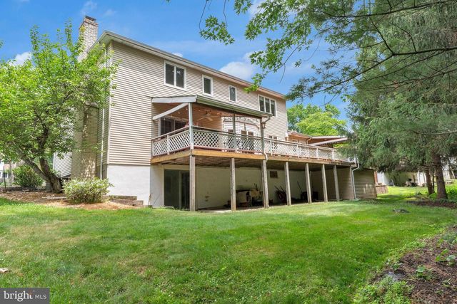 23 WILLIS DR, Ewing, NJ 08628