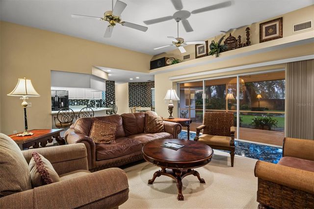 1142 LONGWOOD OAKS BOULEVARD, Lakeland, FL 33811