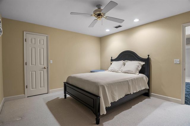 1142 LONGWOOD OAKS BOULEVARD, Lakeland, FL 33811