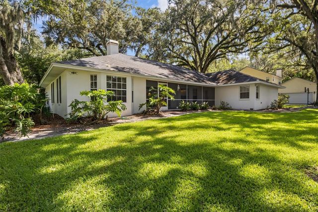 1142 LONGWOOD OAKS BOULEVARD, Lakeland, FL 33811