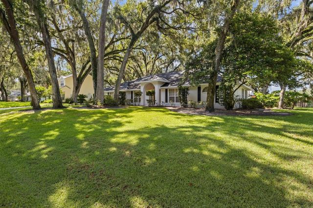 1142 LONGWOOD OAKS BOULEVARD, Lakeland, FL 33811