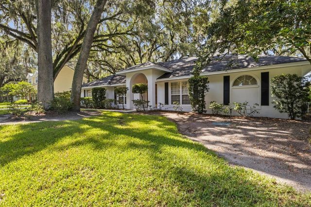 1142 LONGWOOD OAKS BOULEVARD, Lakeland, FL 33811