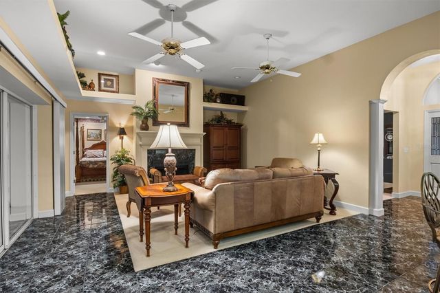 1142 LONGWOOD OAKS BOULEVARD, Lakeland, FL 33811