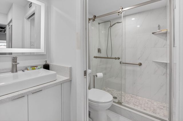 15401 Pembridge Avenue 15, Delray Beach, FL 33484