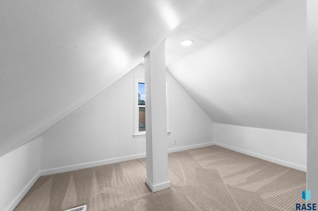 415 W Bailey St Street, Sioux Falls, SD 57104
