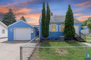 415 W Bailey St Street, Sioux Falls, SD 57104