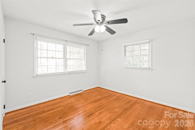 1612 Redcoat Drive, Charlotte, NC 28211