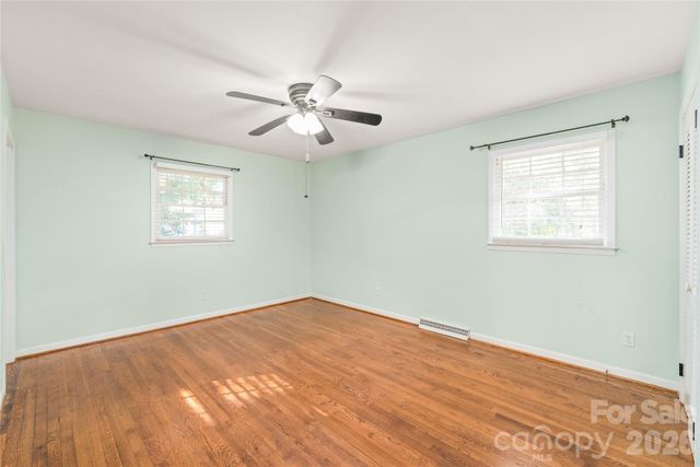 1612 Redcoat Drive, Charlotte, NC 28211