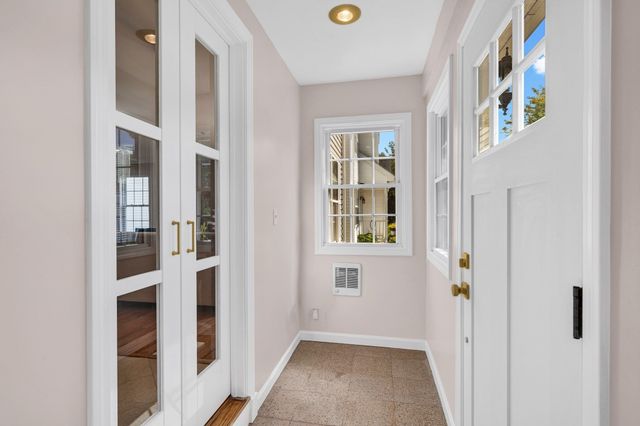 51 Bucklin Rd, North Andover, MA 01845