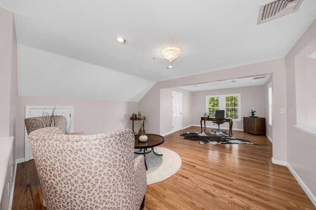 51 Bucklin Rd, North Andover, MA 01845