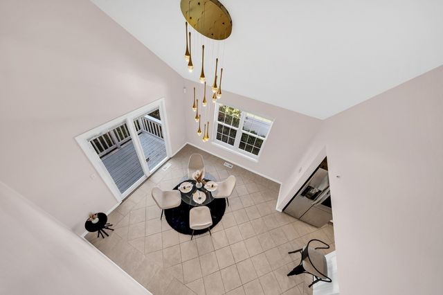 51 Bucklin Rd, North Andover, MA 01845