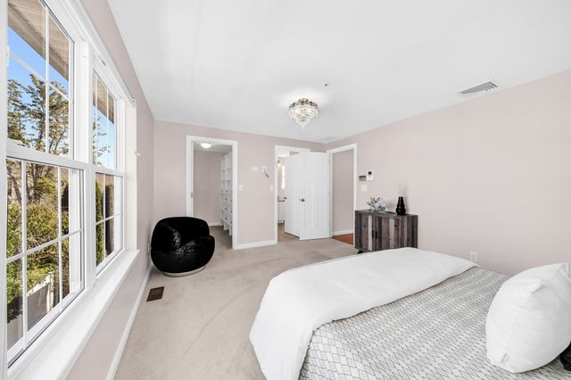 51 Bucklin Rd, North Andover, MA 01845