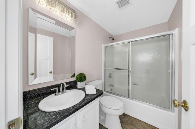 51 Bucklin Rd, North Andover, MA 01845