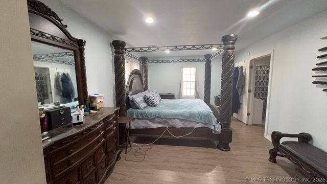 5807 E 22nd Place, Tulsa, OK 74114