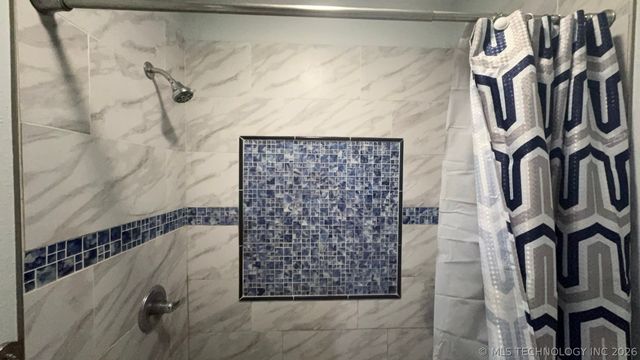 5807 E 22nd Place, Tulsa, OK 74114