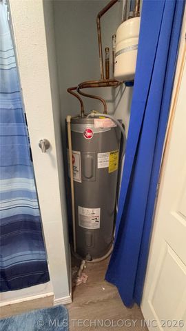 5807 E 22nd Place, Tulsa, OK 74114