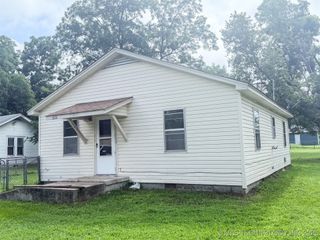 426 S 12th, Durant, OK 74701