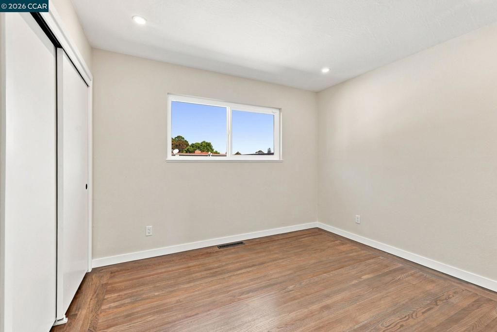 Image 20 of property listing at 503 Kay Ann Ct, El Sobrante, CA 94803