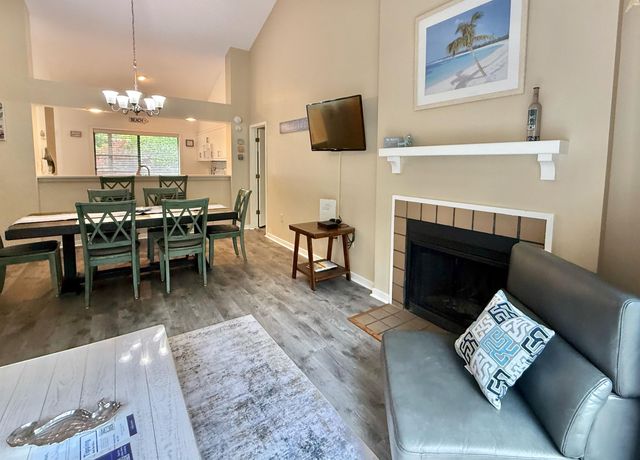 210 Westleton Dr Apt 13D, Myrtle Beach, SC 29572