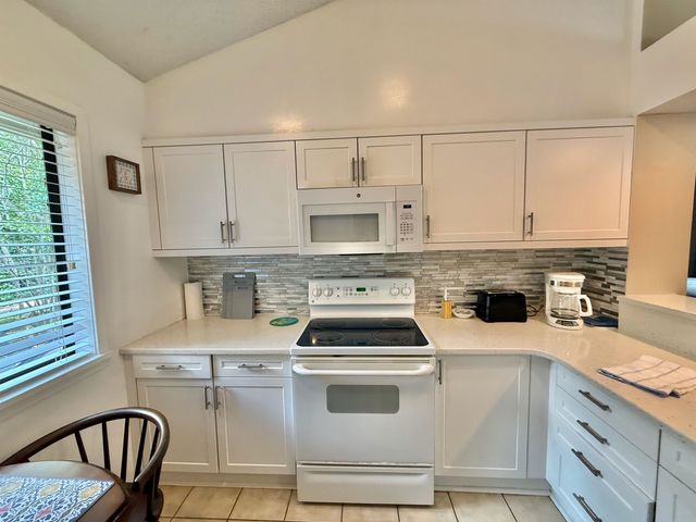 210 Westleton Dr Apt 13D, Myrtle Beach, SC 29572
