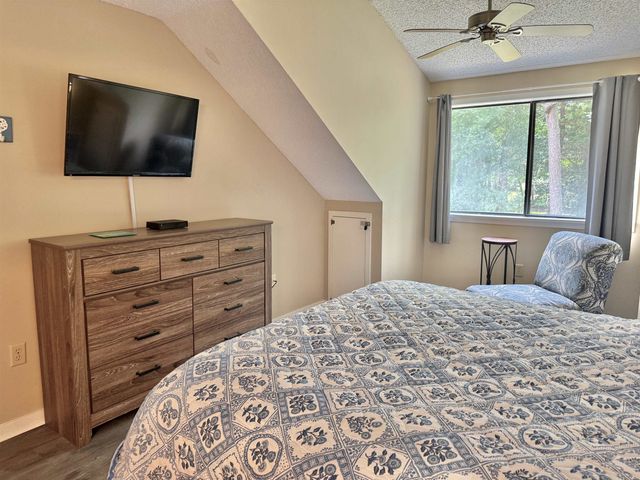 210 Westleton Dr Apt 13D, Myrtle Beach, SC 29572