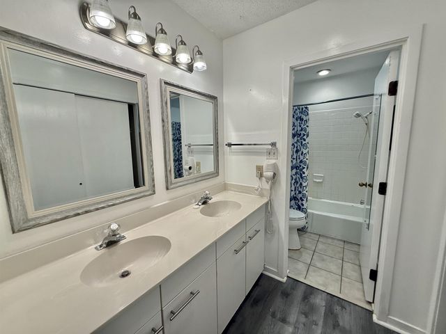 210 Westleton Dr Apt 13D, Myrtle Beach, SC 29572